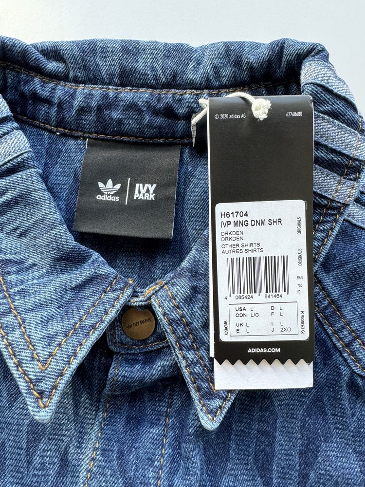 Джинсова сорочка з монограмою Adidas, розмір L ,  підійде на XL .
