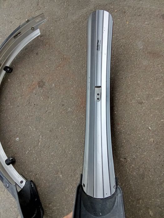 Крылья щитки на 24дюйма.