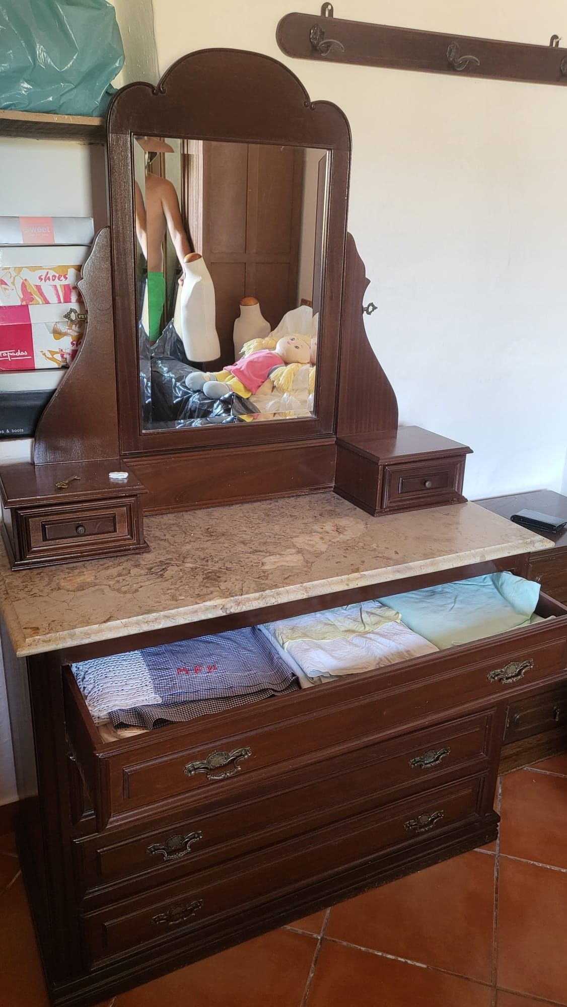 Mobília de quarto de casal