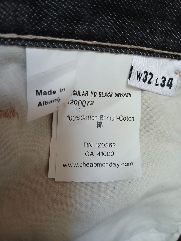 Чоловічі джинси Cheap Monday