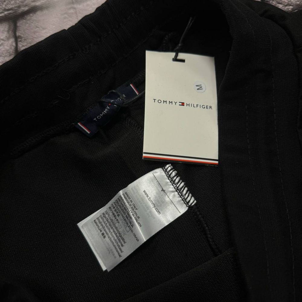 NEW COLLECTION 2024! Женские шорты Tommy Hilfiger в черном цвете S-XXL