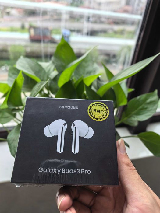 Galaxy Buds3 Pro White