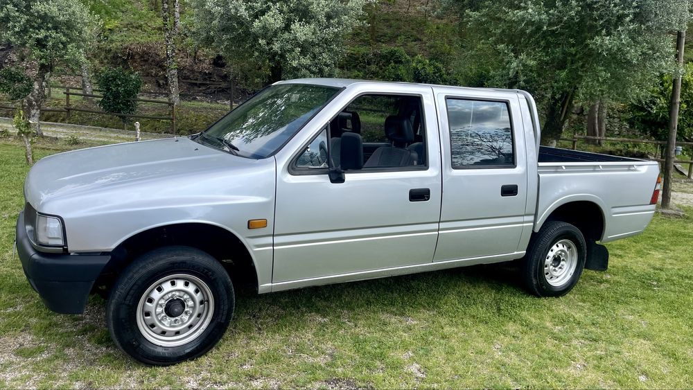 Pick-up Opel Campo cabine dupla+caixa aberta 4x2 motor Isuzo 2.5