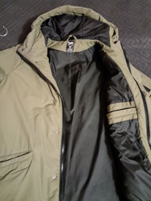 Нова чоловіча  куртка