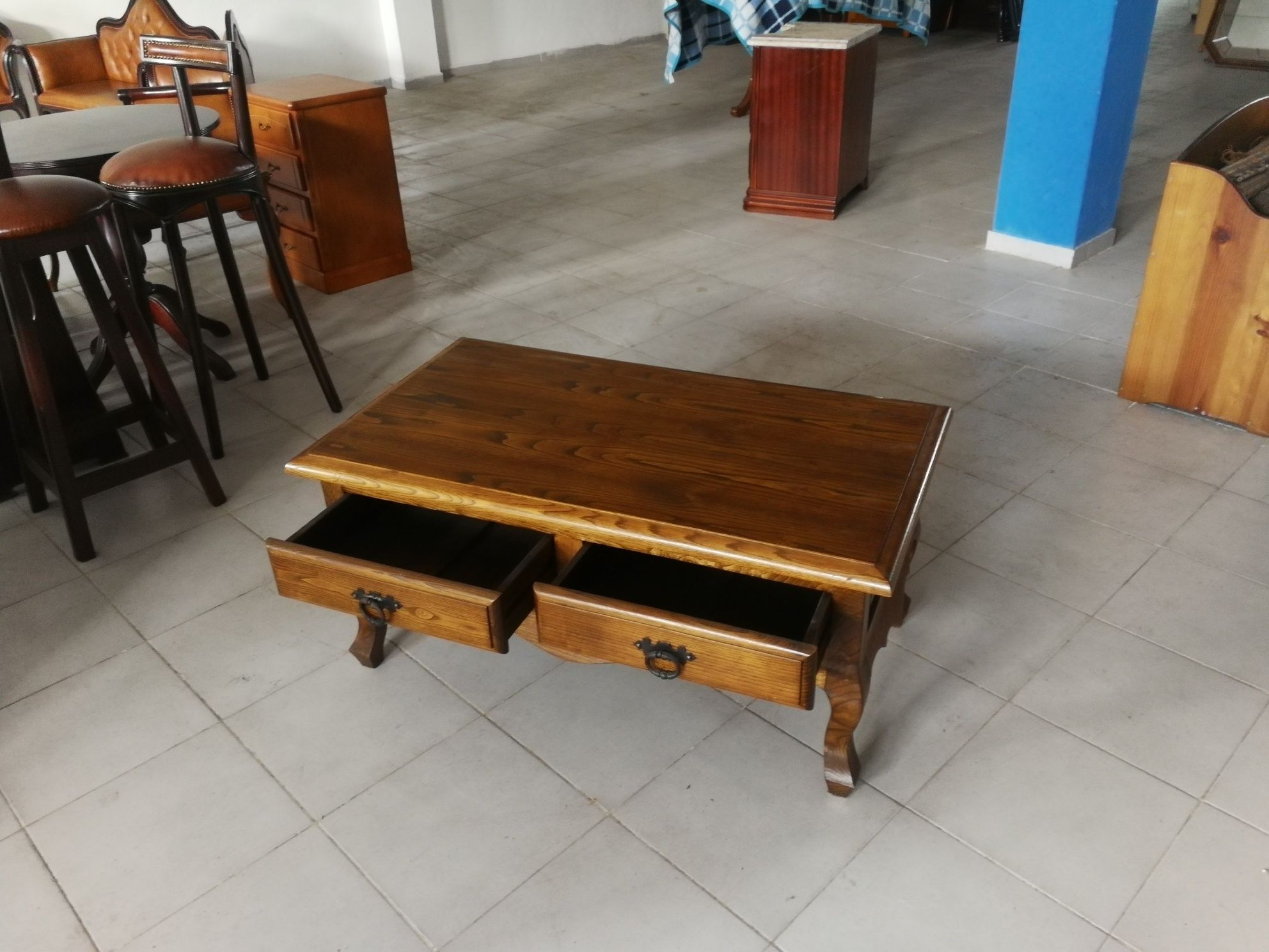 mobiliario de sala, mesa de centro em madeira de carvalho