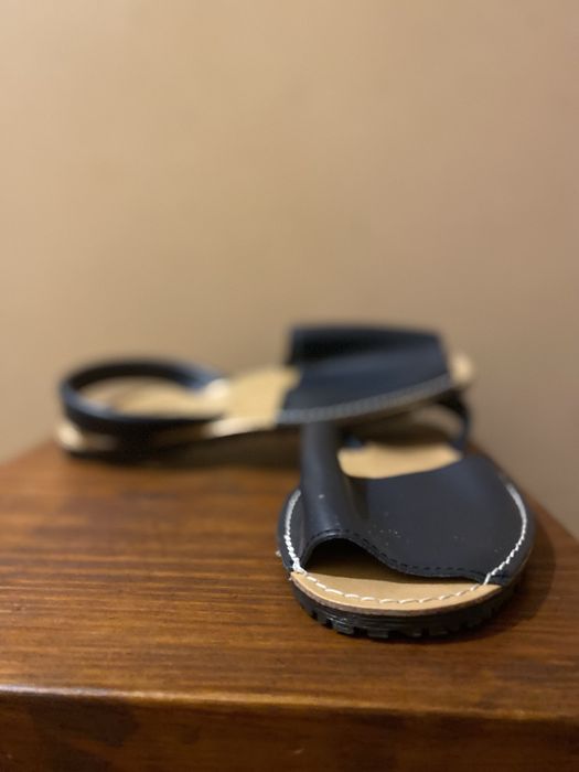 Sandálias Menorquinas em Pele