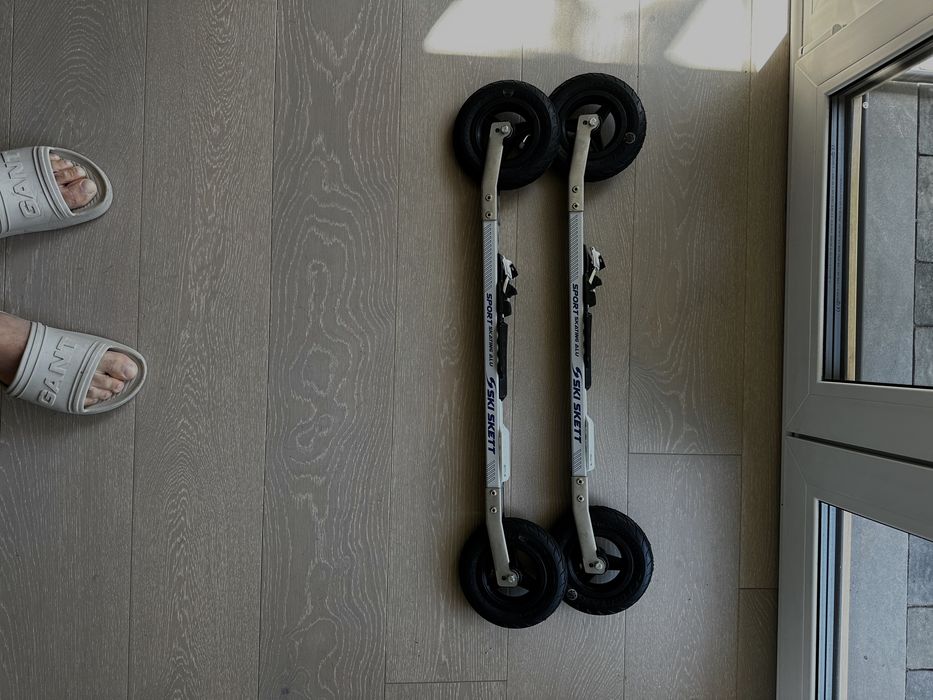 Nartorolki caly zest (wiazania,rekawice,nartorolki,kije,buty 41) nowe