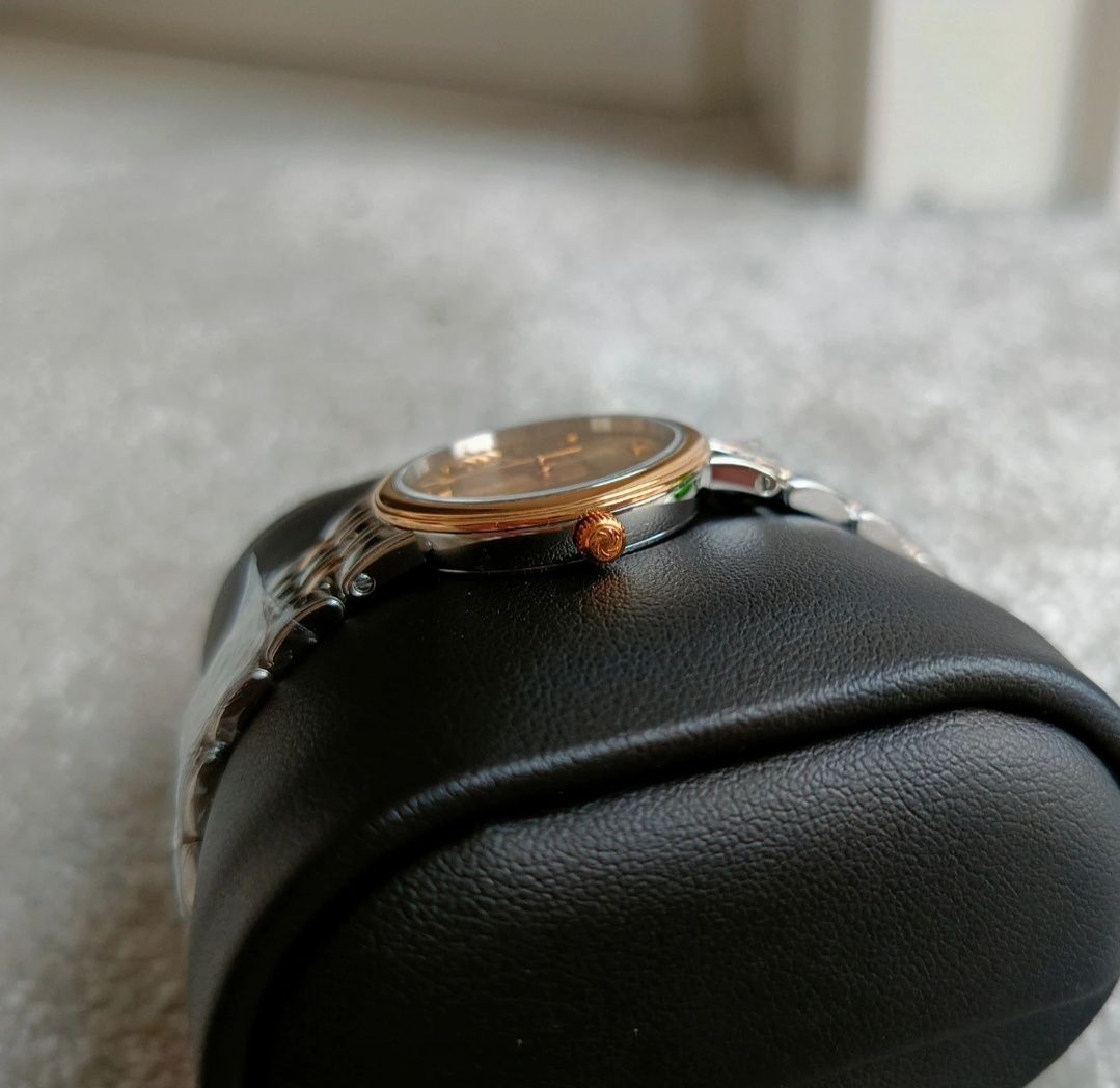 Carl Bucherer zegarek nowy damski