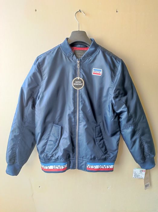 Новий бомбер Levi's 176см/16а