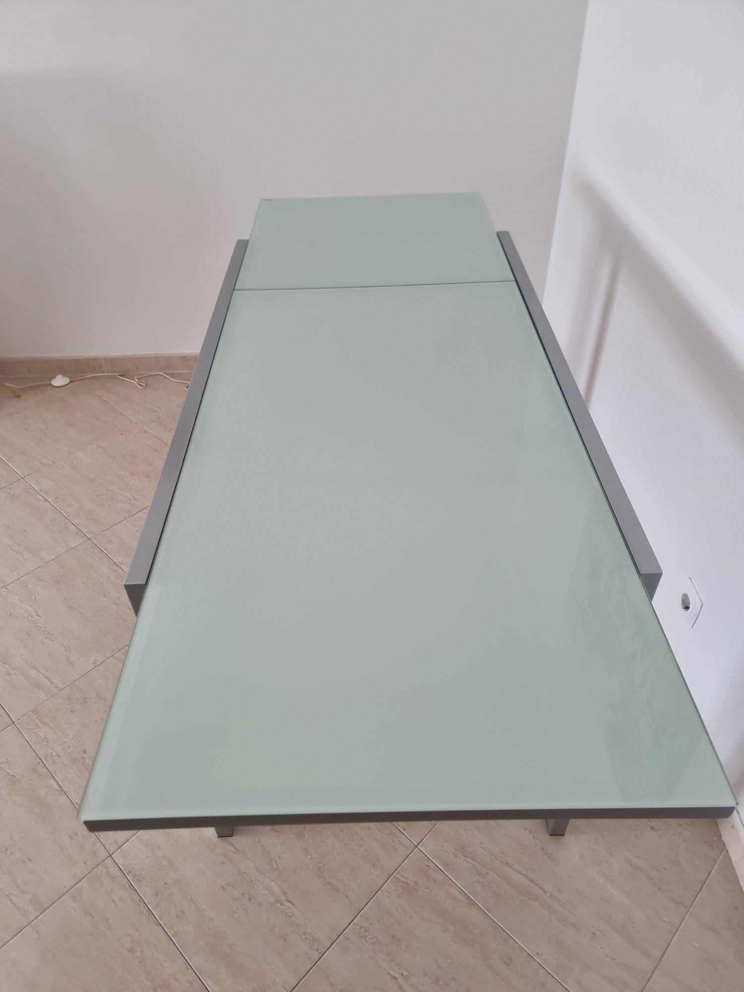 Mesa extensível branca