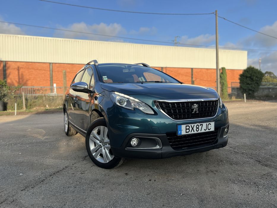 Peugeot 2008 1.2 como novo