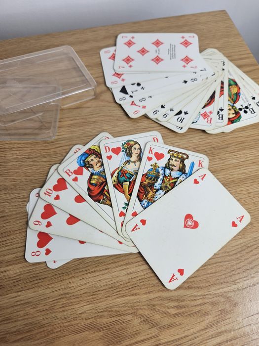 Karty do gry w skata, tysiąca, pikieta, preferansa Gry karciane Talia