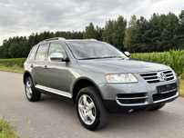 Volkswagen Touareg  4x4 3.2 benzyna  R6 maly przebieg
