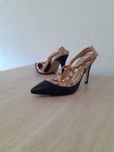 Sapatos Valentino Garavani Tamanho  39