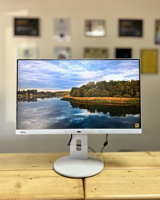 Монітор Fujitsu P24-9T/24"FHD/LED/IPS/Тонкі рамки/60Гц/Type-C/Гарантія