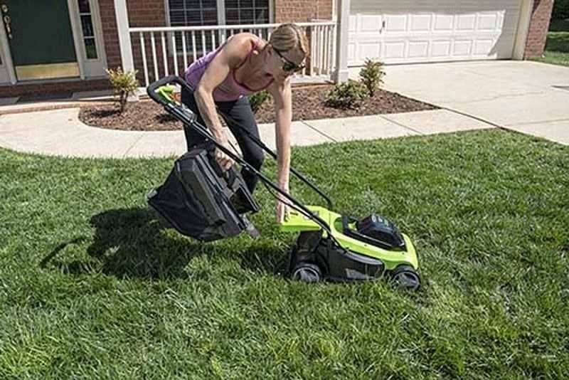 GREENWORKS Akumulatorowa Kosiarka do trawy 24V