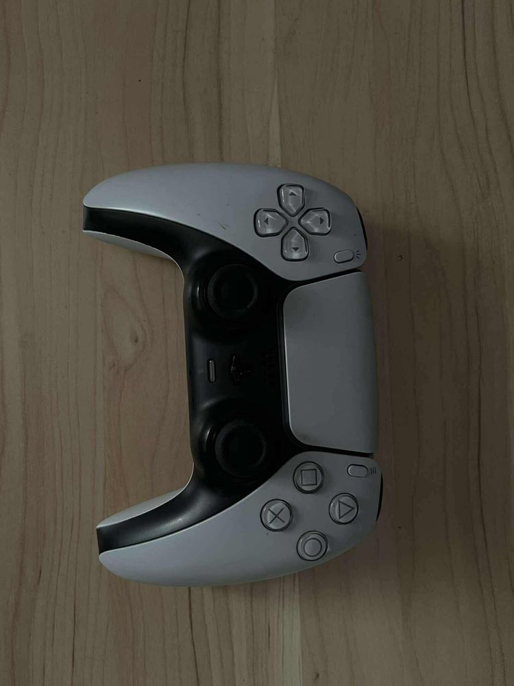 PS5 z napędem bardzo zadbana
