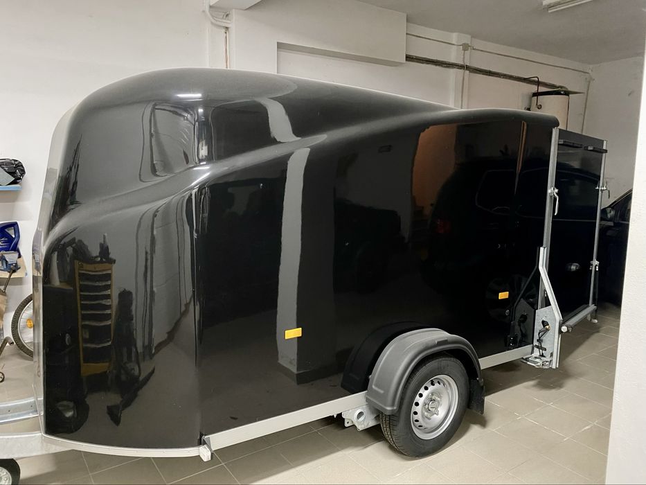 Reboque Nova a Estrear