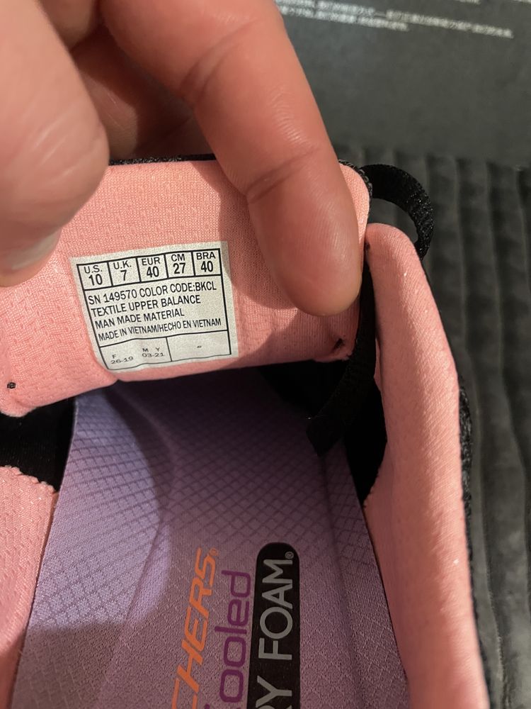 Жіночі кросівки Skechers Flex Appeal 4.0 41,5(27см) оригінал