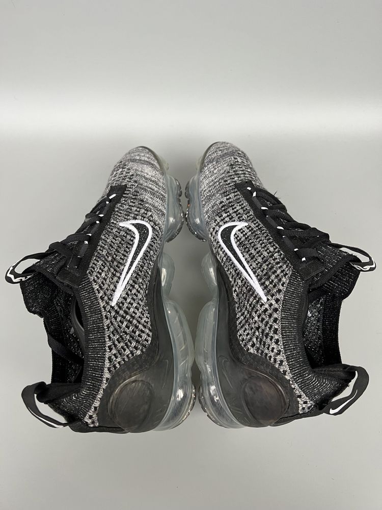 Оригінальні кросівки Nike Air Vapormax Fk 37.5р.23.5см.