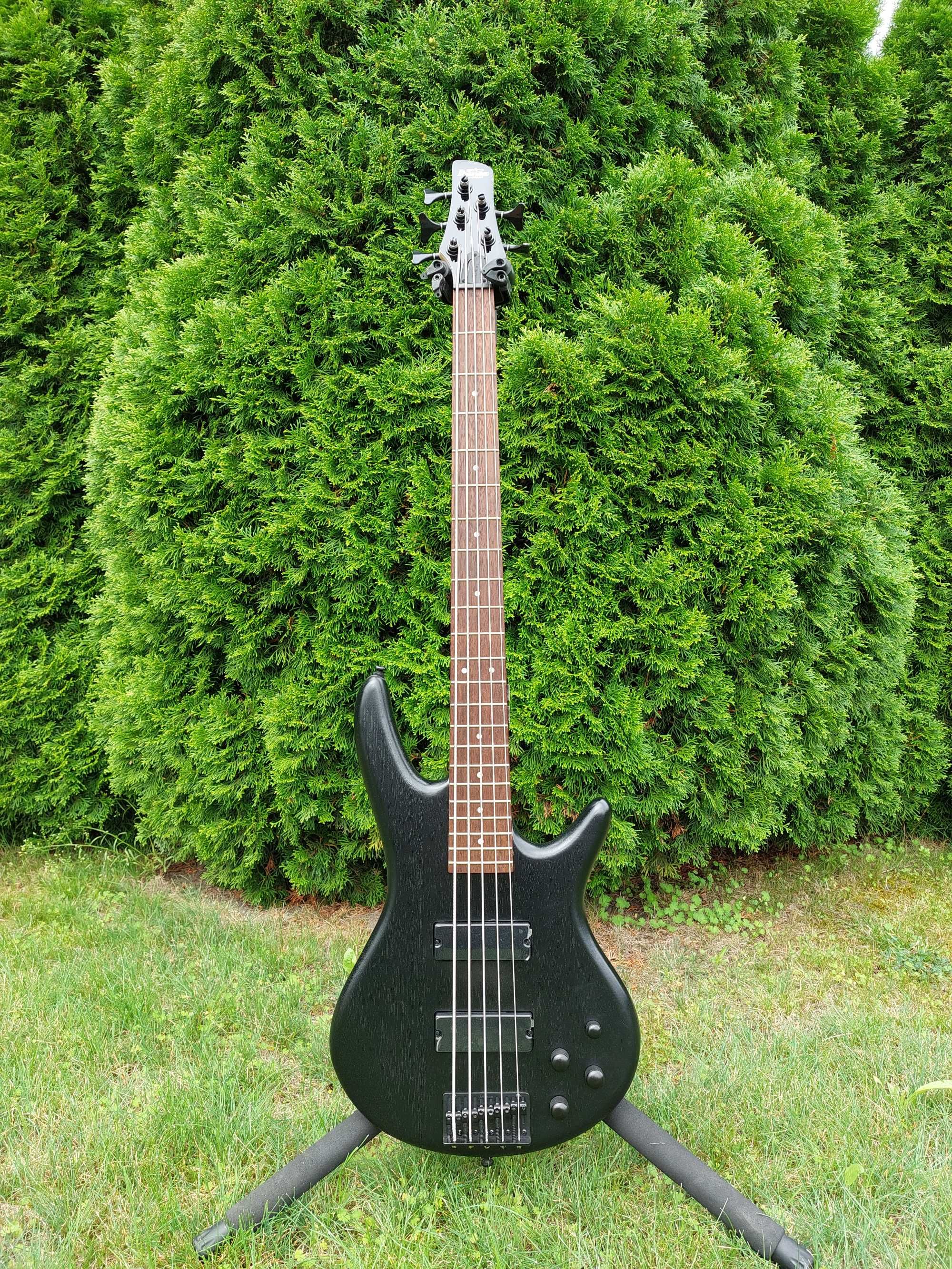 Gitara basowa Ibanez GSR205B - Bas pięciostrunowy