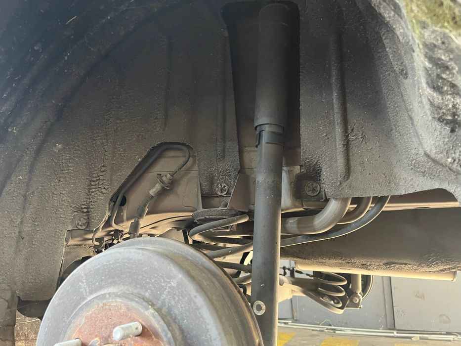 Amortecedor trás direito FORD B-Max (JK)