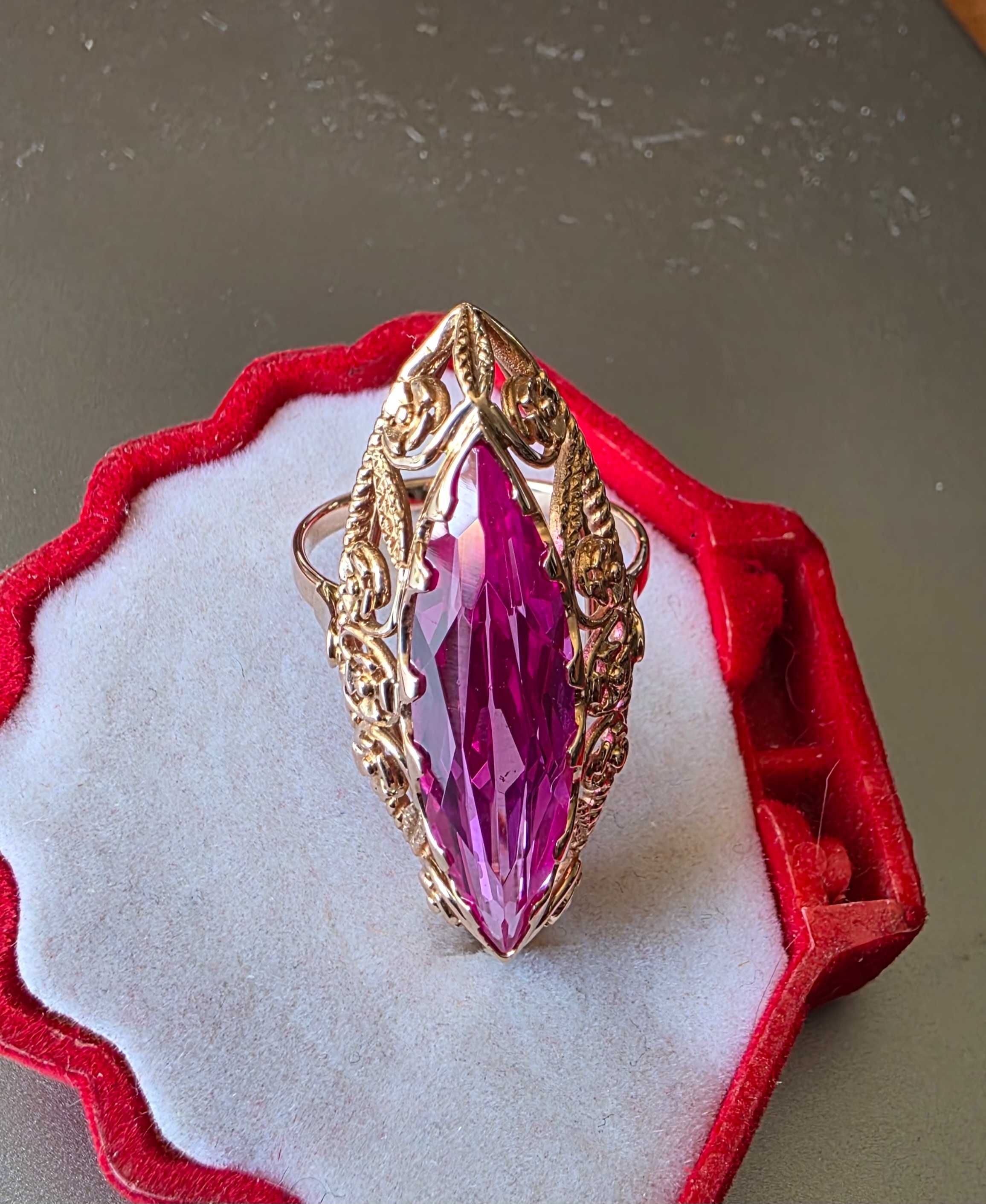 Золотий перстень , кольцо, каблучка, часів СРСР, 583 проба.