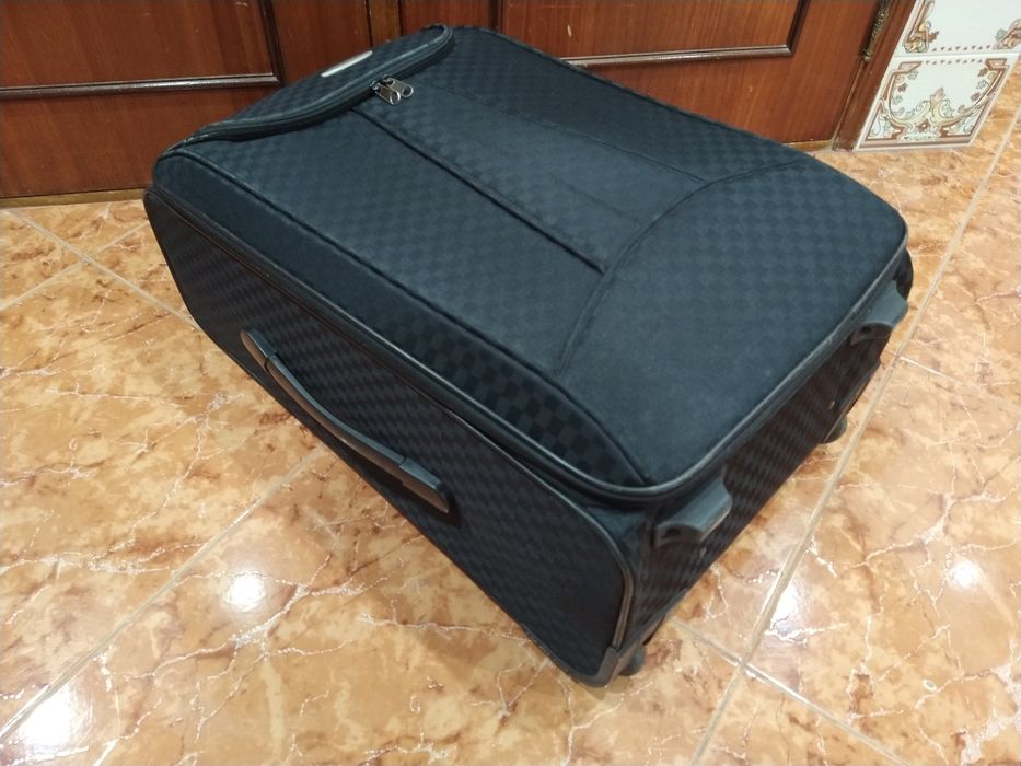 Mala malas de porão até 23 kg viagem casa quarto apartamento carro.