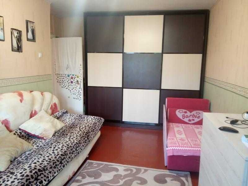 1 кімнатна  біля ТРЦ Україна Салтівка