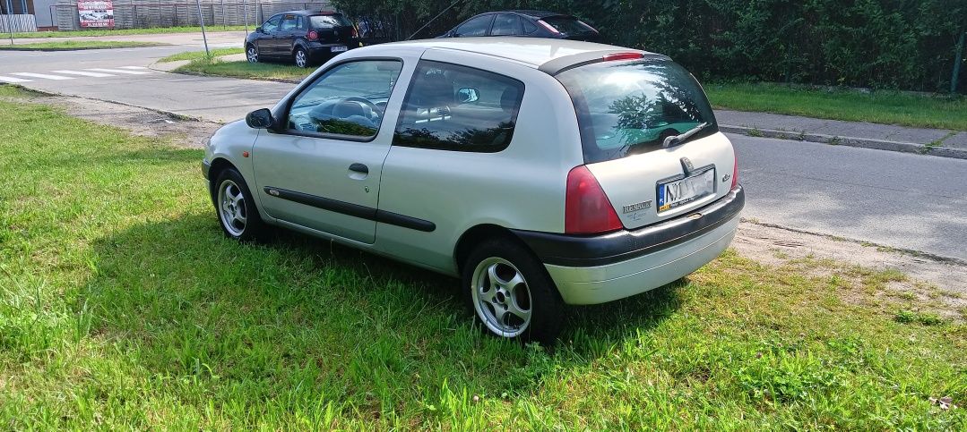 Renault Clio 1.2 Klima Długie Oplaty