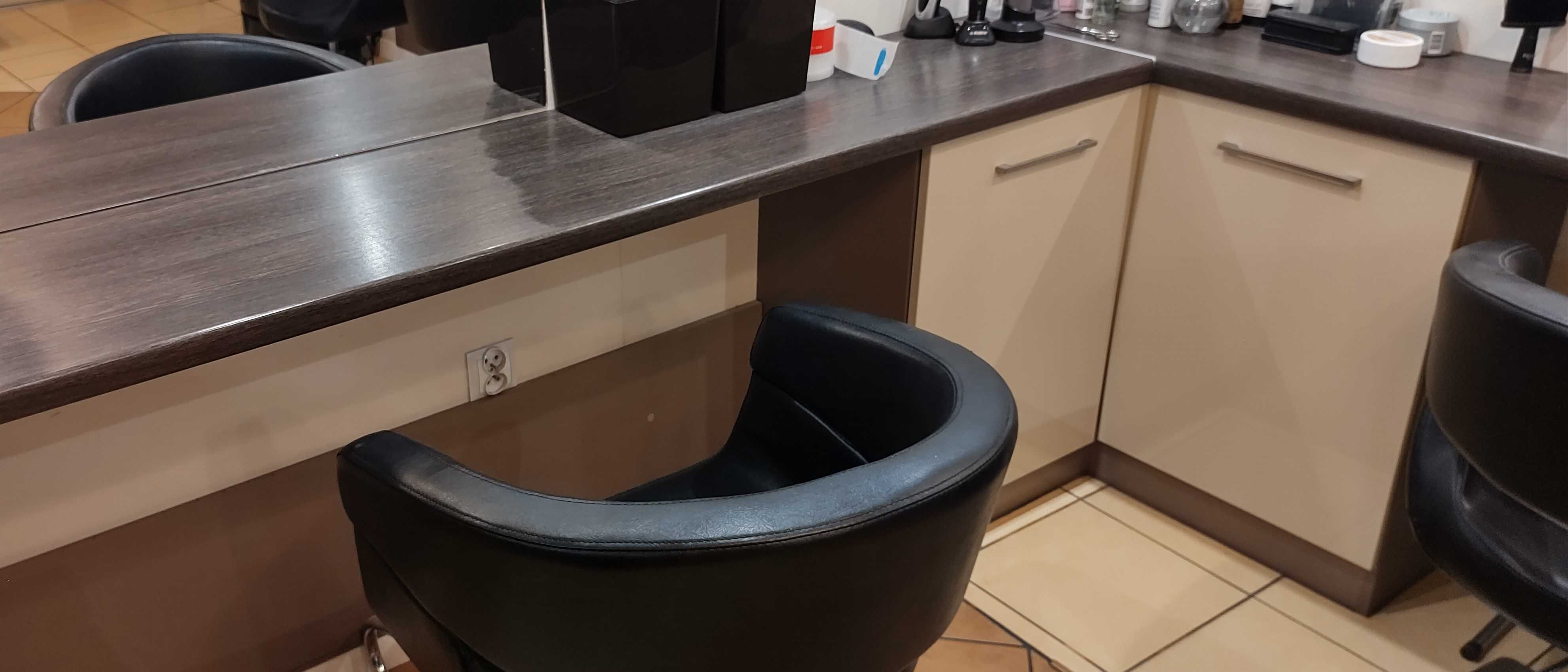 Blaty, narożna szafka oraz półka  -  Stan Bardzo Dobry