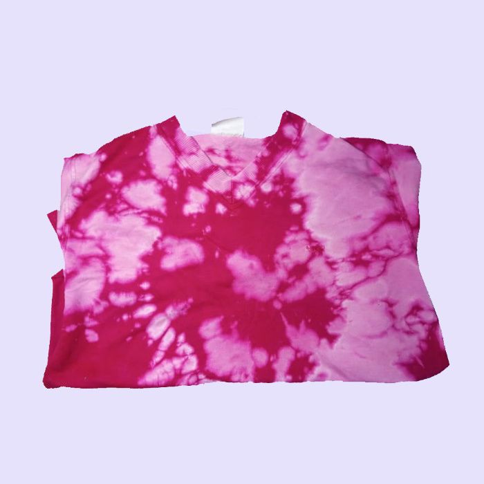 bluza tie dye handmade custom ręcznie farbowana różowo czerwona