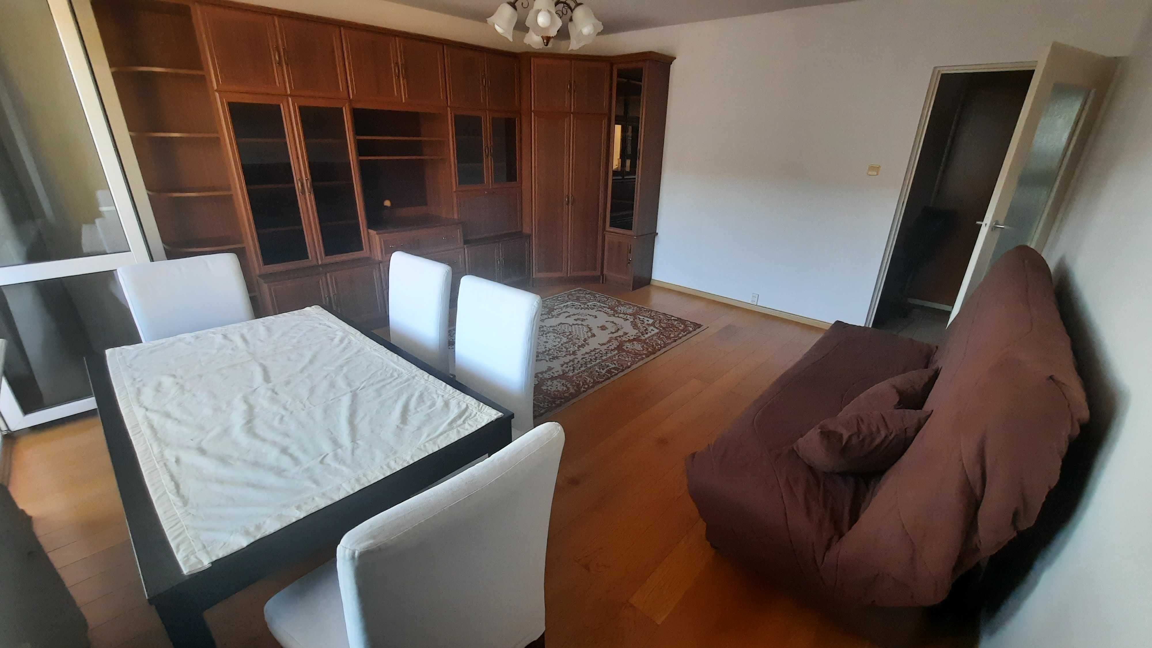 Prądnik Czerwony, Mieszkanie 3 pokojowe. 3 bedrooms, I speak English.