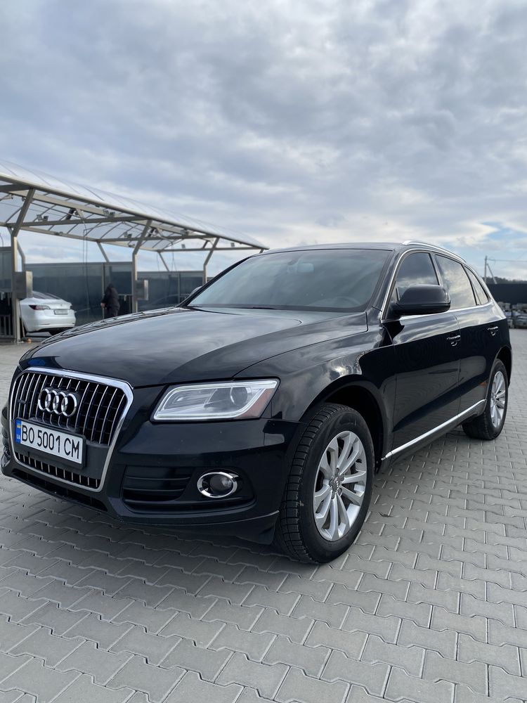 Продам Audi Q5 2013