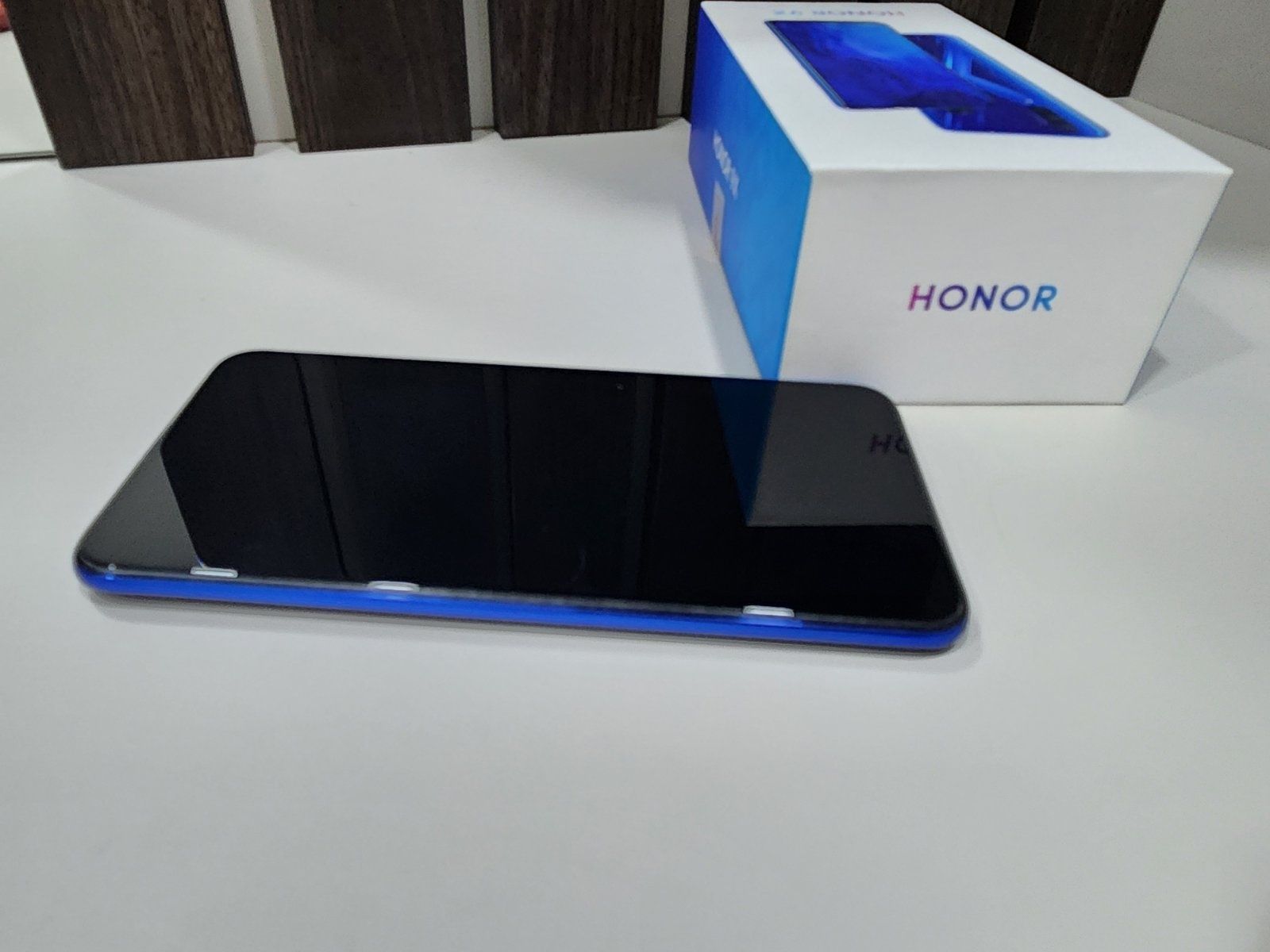 Honor 9x 4/128mb