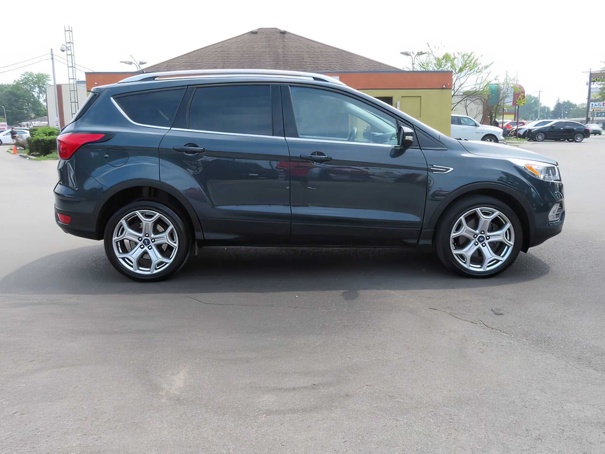 2019 Ford Escape Titanium