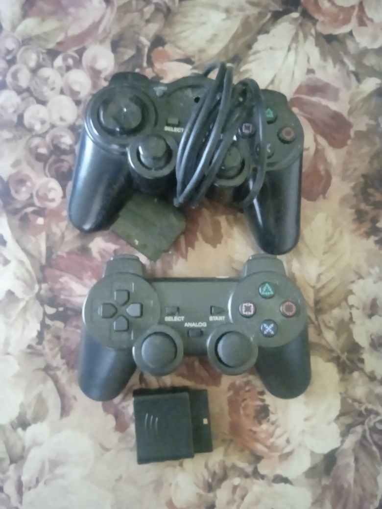 2-PS2 e itens e uma mini ps1