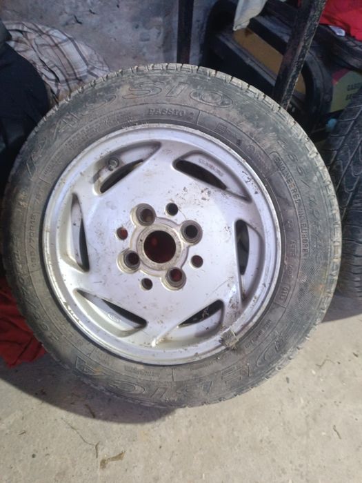 Шини р13 з дисками