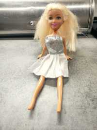 Lalka typu Barbie