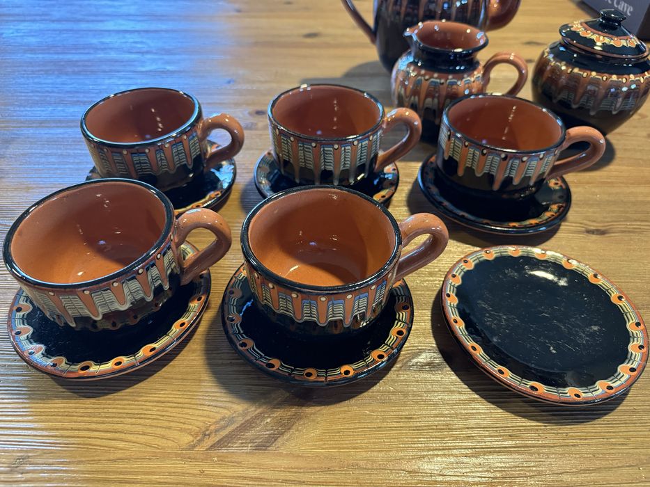 Ceramika bułgarska serwis