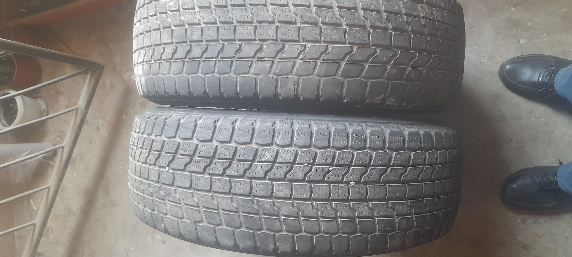 Шины зимние 225/65 R17