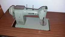 Máquina costura antiga Oliva