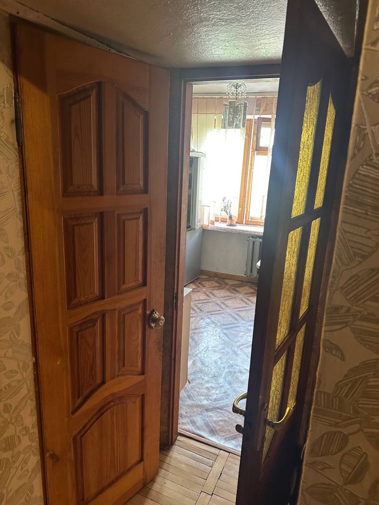 Продається 3-кім. квартира, пр. Молоді, 11