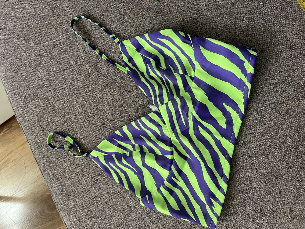 Crop top ramiączka kolorowa zebra amisu new yorker