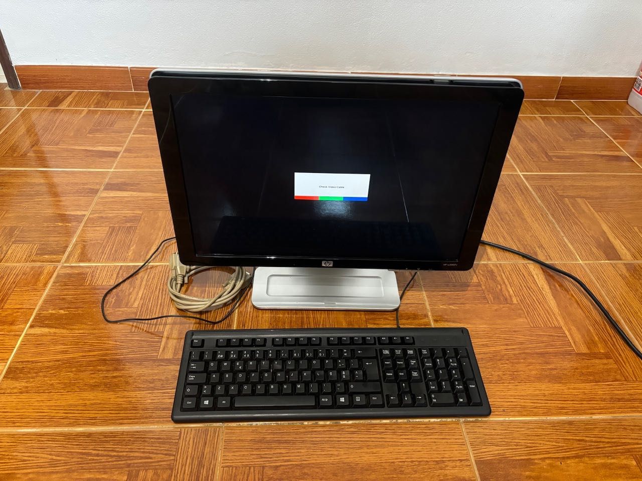 Monitor computador HP 20 polegadas irrepreensivel