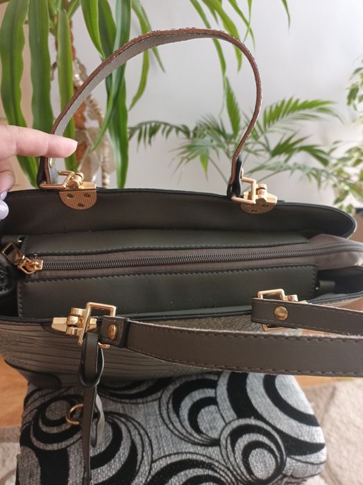 Сумочка жіноча !