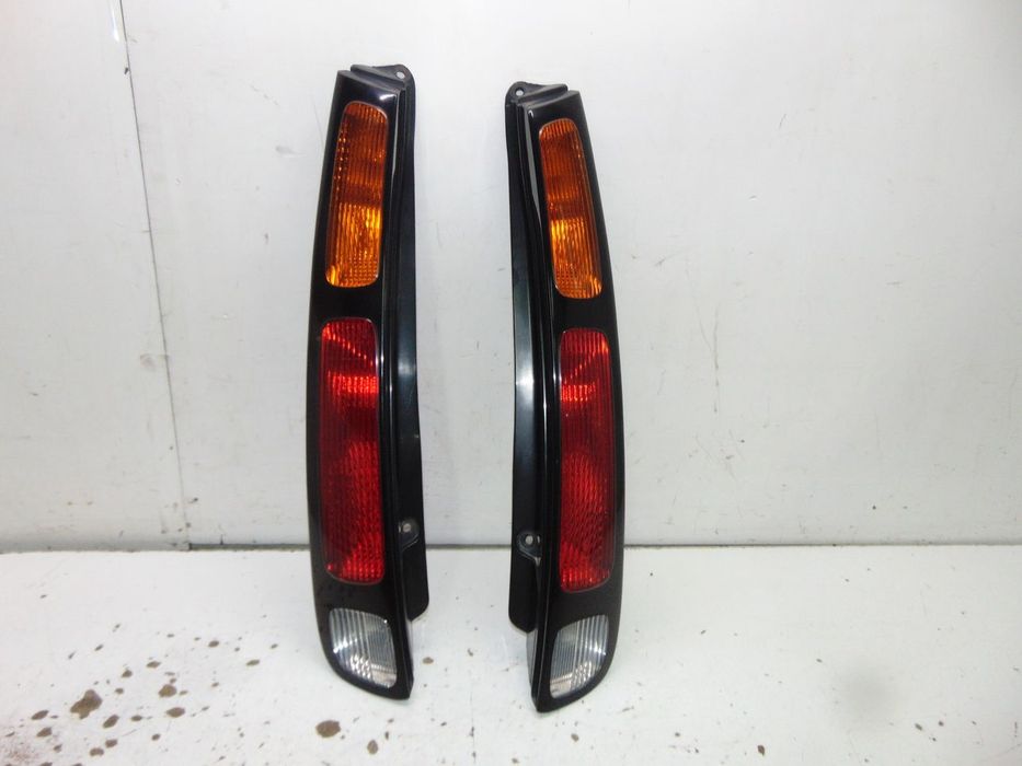 Toyota corolla stationwagon farolins