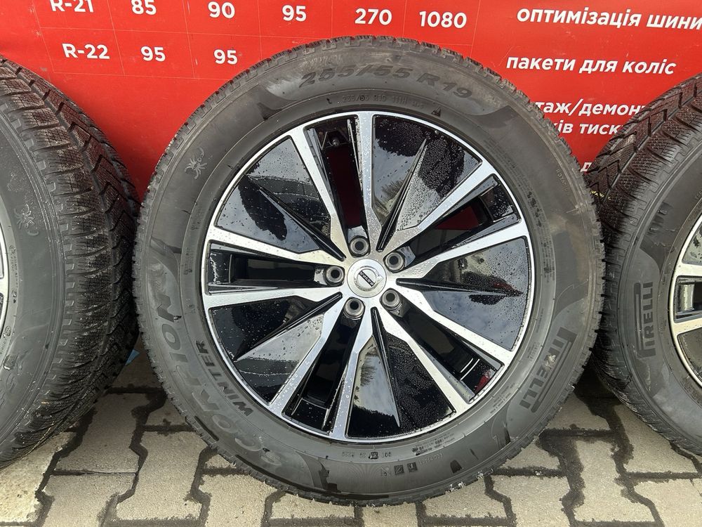 Колеса в зборі диски+шини зимові Volvo XC90