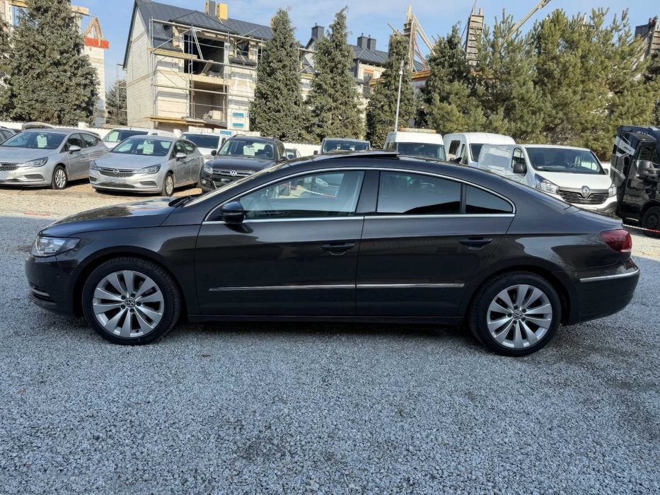 Volkswagen Passat CC      2015