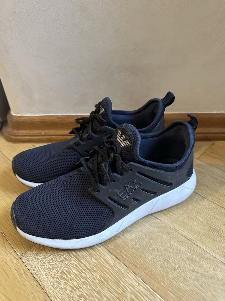 Кросівки armani emporio ea7 41 розмір ідеальний стан